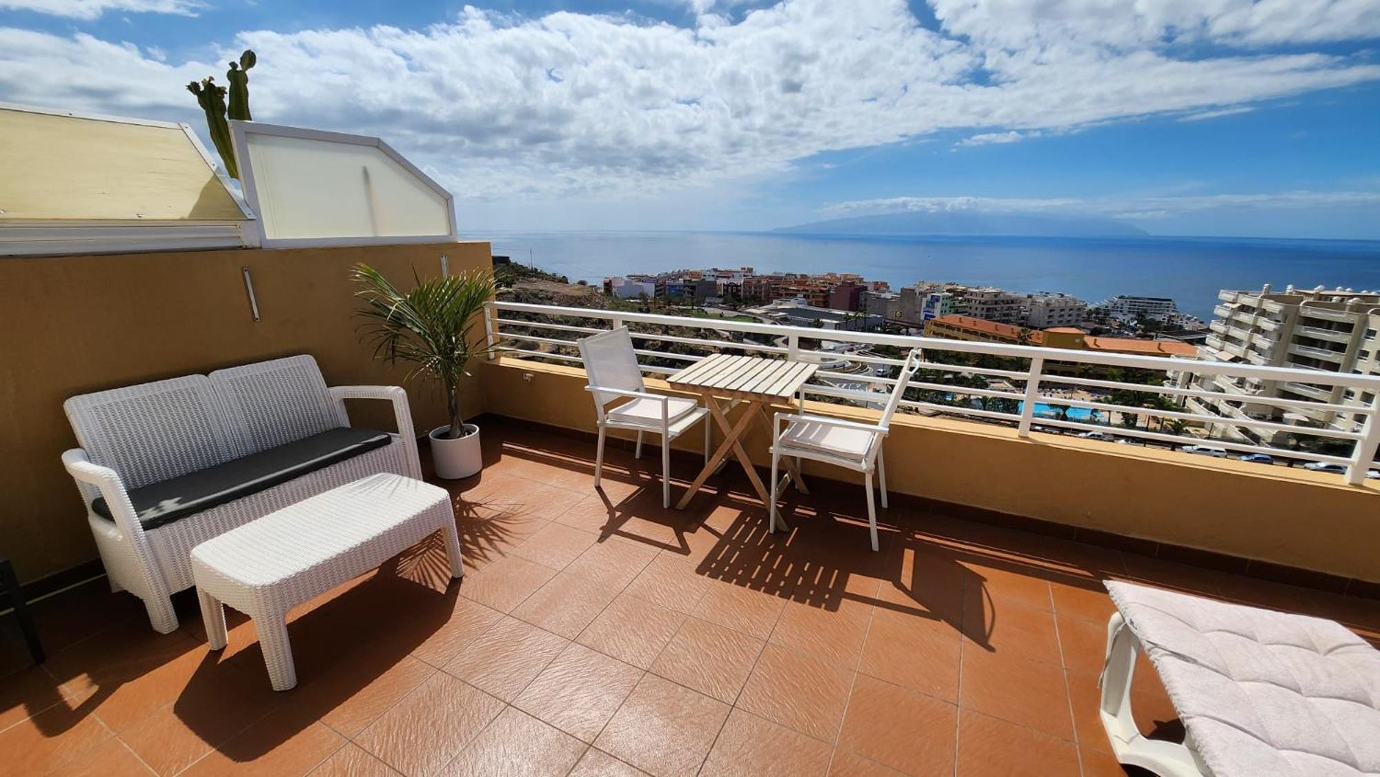 Los Gigantes,Huge Terrace,Sea View,Air Conditioning Apartment ปัวร์โตเดซานตีอาโก ภายนอก รูปภาพ